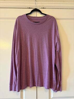 Men's Long-Sleeve Crewneck Tee in Dusty Lavender